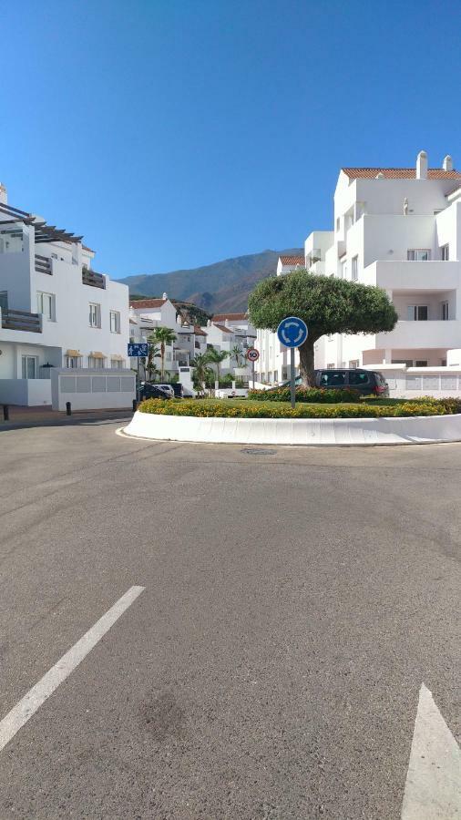 Urb. Valle Romano Capitolio 11B-C Estepona Luaran gambar